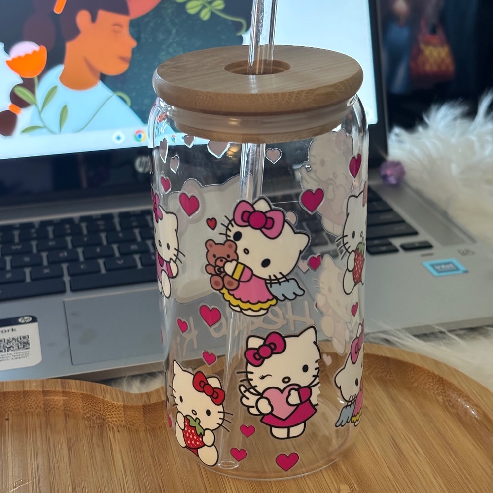 Hello Kitty T shirt and Glass tumbler Set